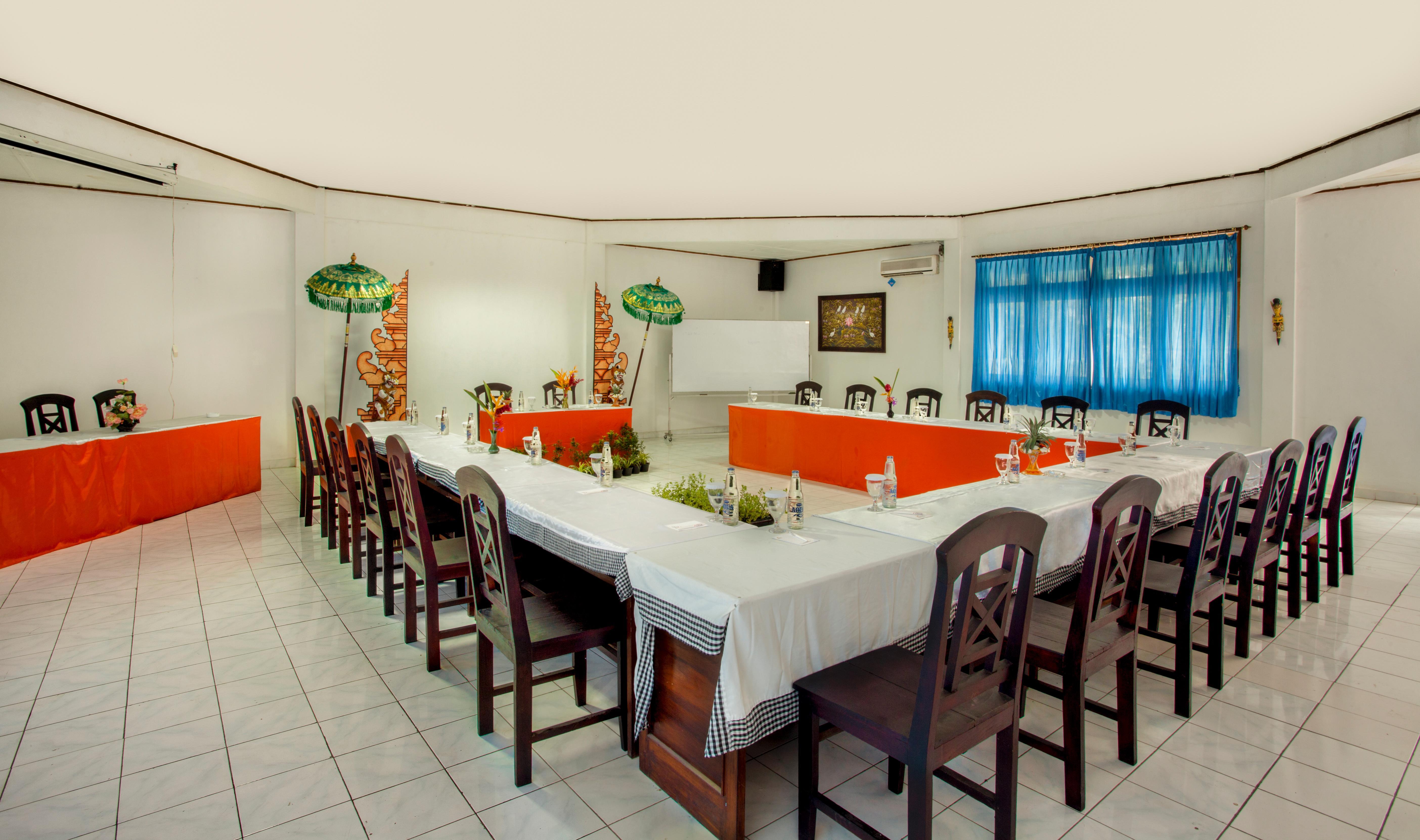 Collection O 90805 Aditya Beach Resort And Spa Ловина Экстерьер фото