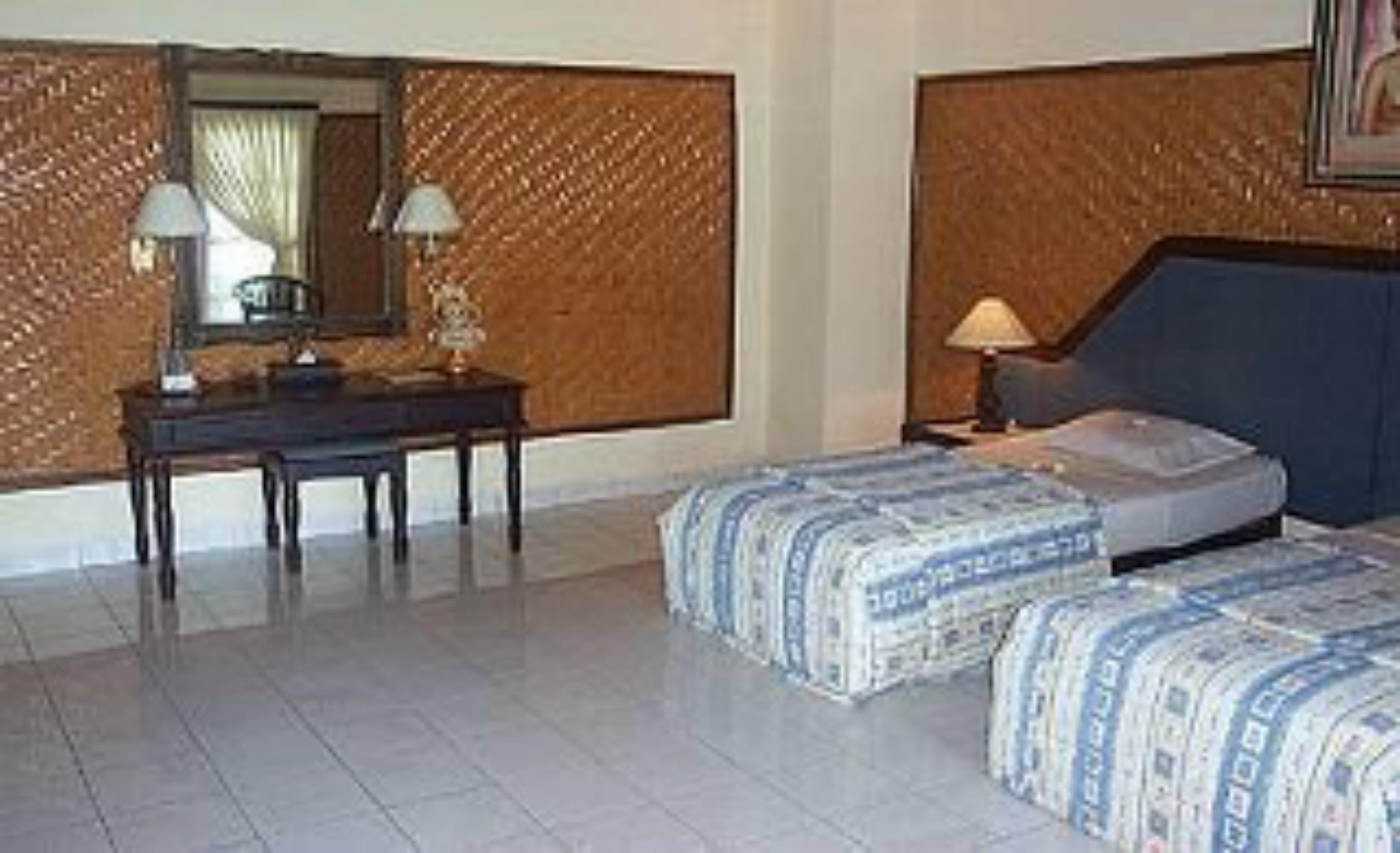 Collection O 90805 Aditya Beach Resort And Spa Ловина Экстерьер фото